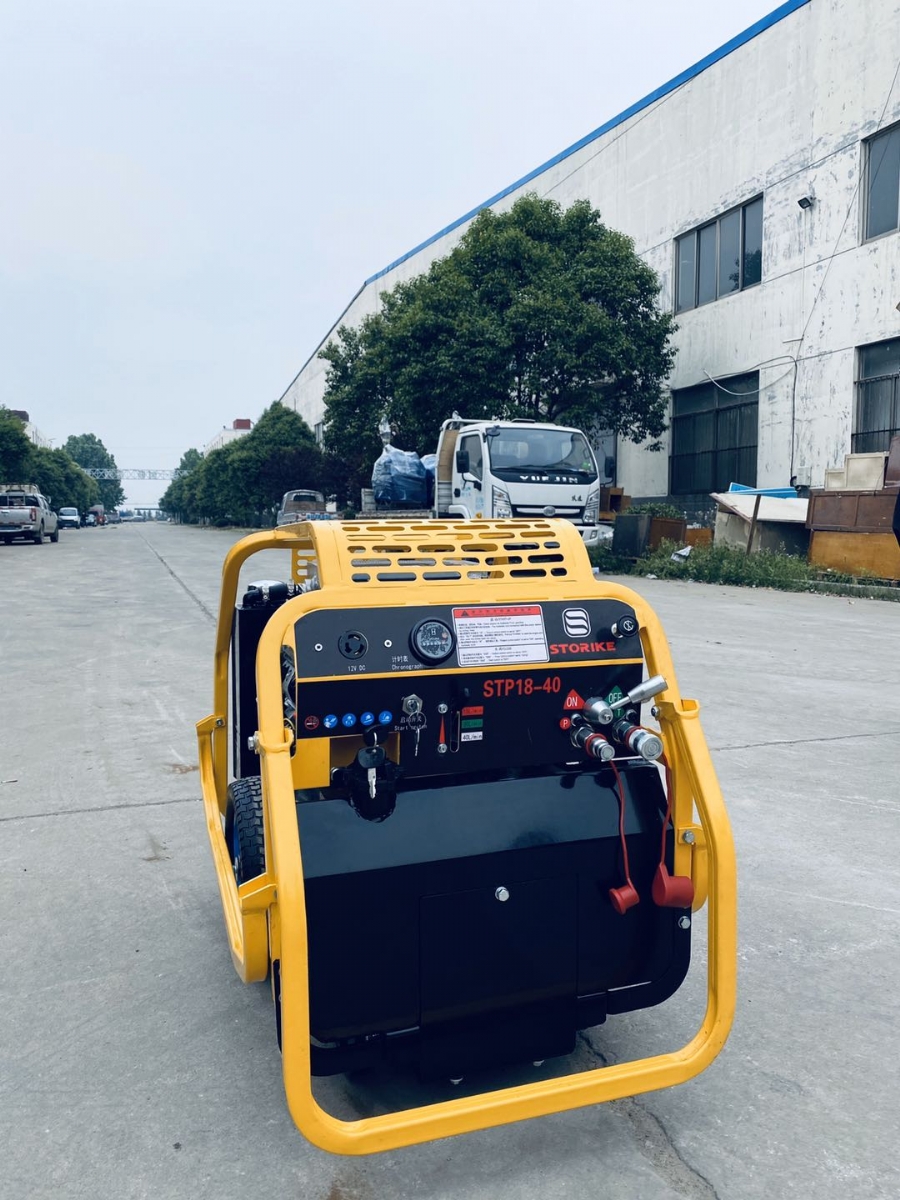 23馬力液壓動(dòng)力站使用時(shí)要留心什么？